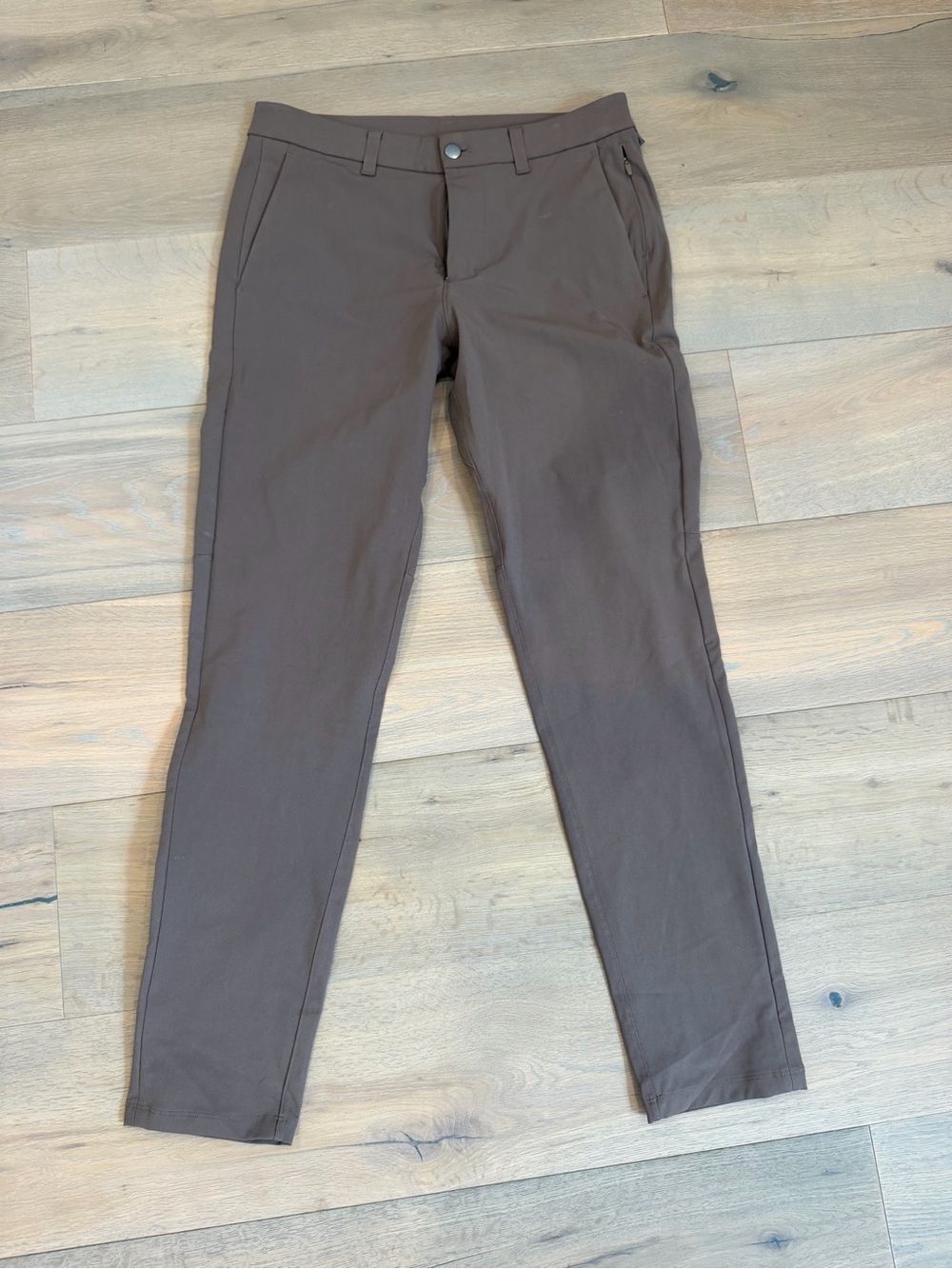 Men’s lululemon Brown Slim Stretch Chinos